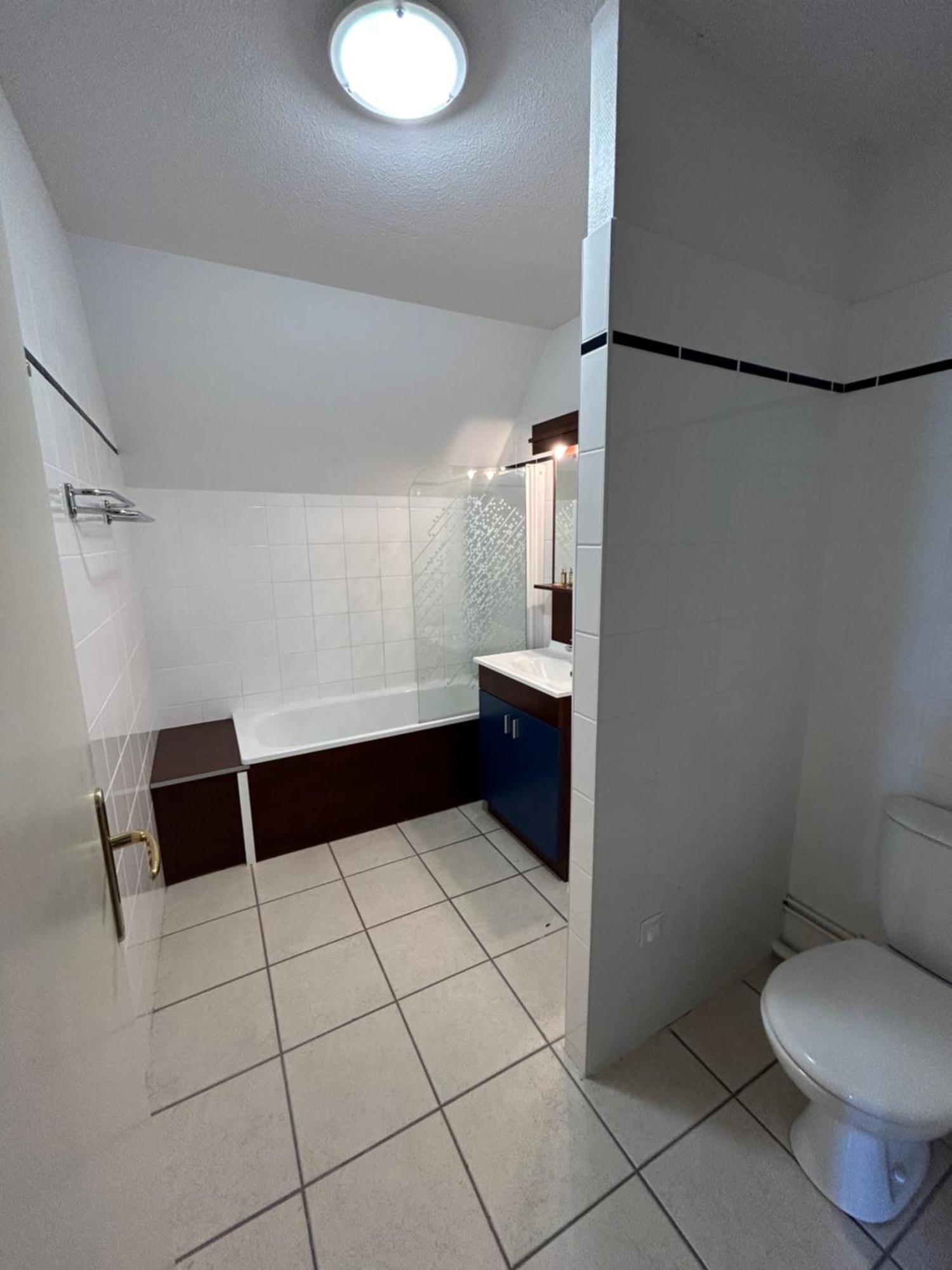 Duplex Avec Piscine Apartment ลาโรช-โพเซย์ ภายนอก รูปภาพ