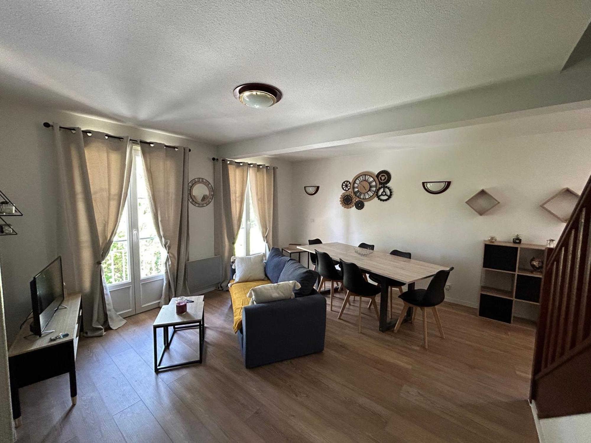 Duplex Avec Piscine Apartment ลาโรช-โพเซย์ ภายนอก รูปภาพ